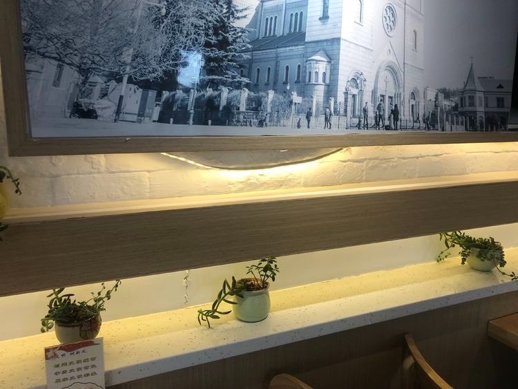 LED燈帶安裝粘不住怎么辦？